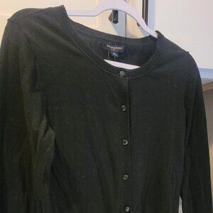 🗝 Banana Republic Lightweight Black Cardigan with Cut Buttons
